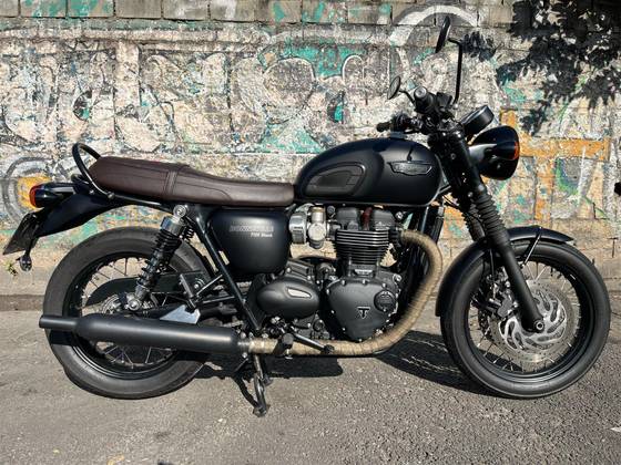 TRIUMPH BONNEVILLE T120 BLACK 1200 